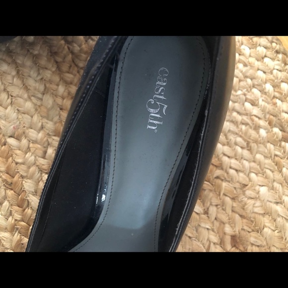 Heels - Picture 2 of 5